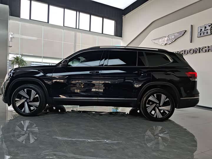 Фото 24 - Volkswagen Teramont Pro