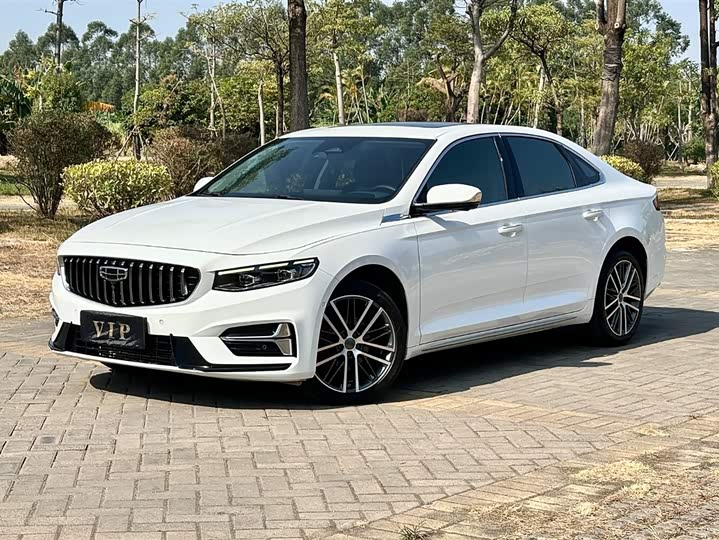 Фото 1 - Geely Preface