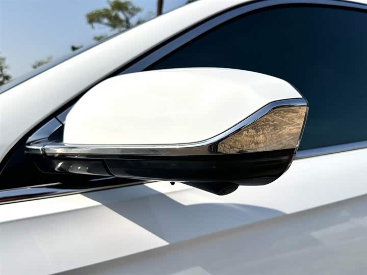 Фото 11 - Geely Preface