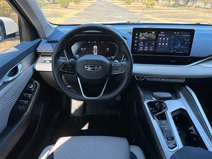 Фото 18 - Geely Preface