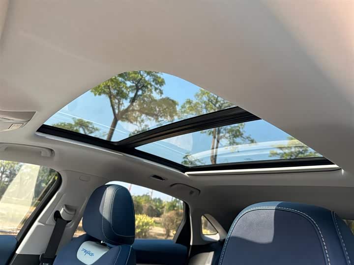 Фото 36 - Geely Preface