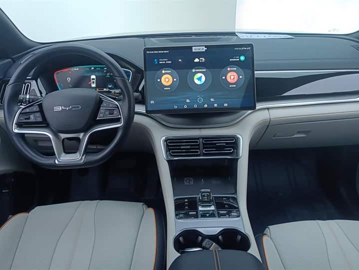 Фото 12 - BYD Song Plus Hybrid/EV