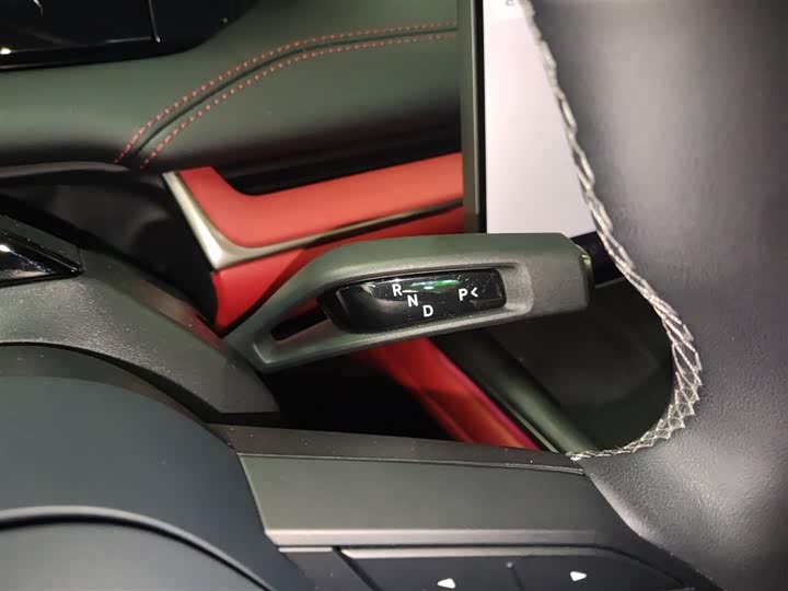 Фото 6 - Xiaomi SU7