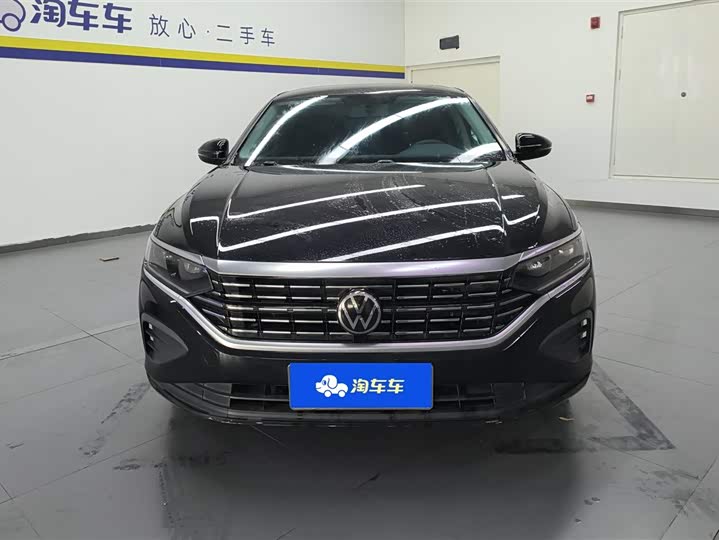 Фото 2 - Volkswagen Passat