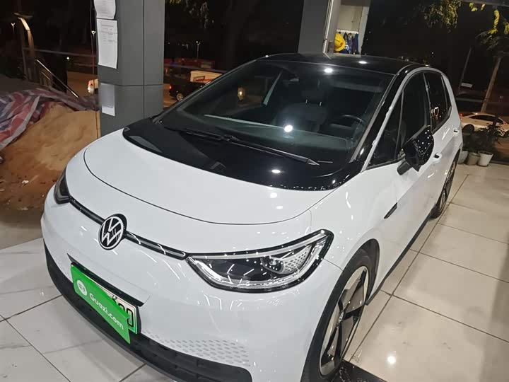 Фото 2 - Volkswagen ID.3