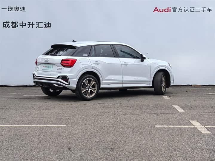 Фото 4 - Audi Q2L