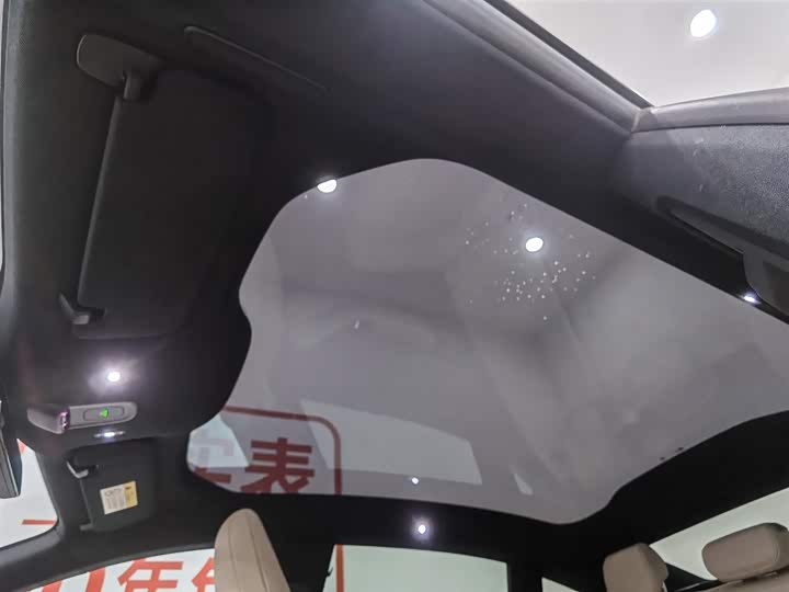 Фото 14 - Nio ET5