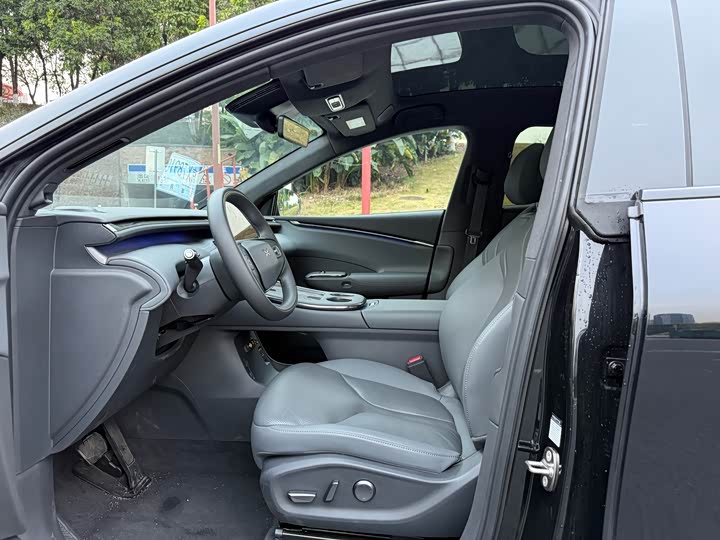 Фото 13 - XPeng G7