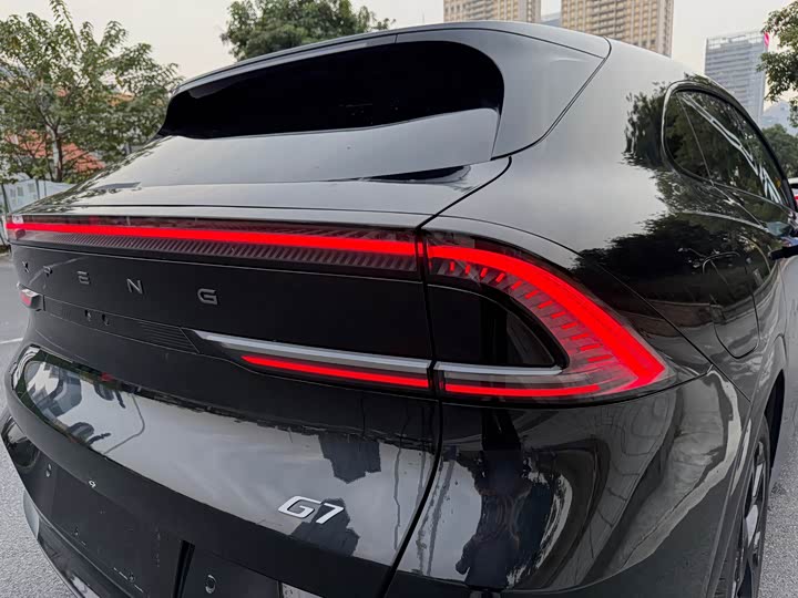 Фото 8 - XPeng G7