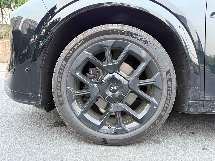 Фото 9 - XPeng G7