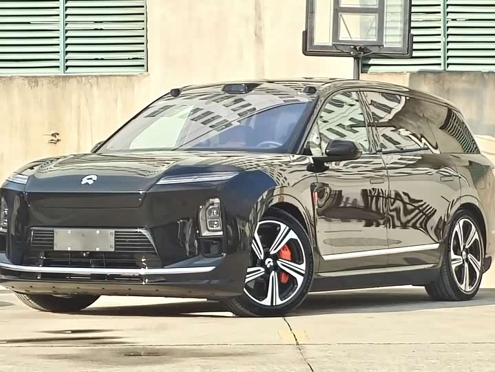 Фото 1 - Nio ES8