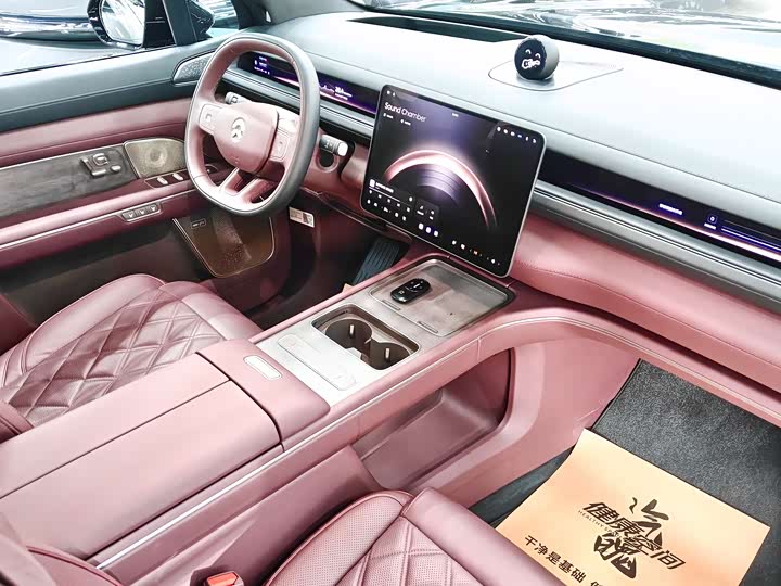 Фото 10 - Nio ES8