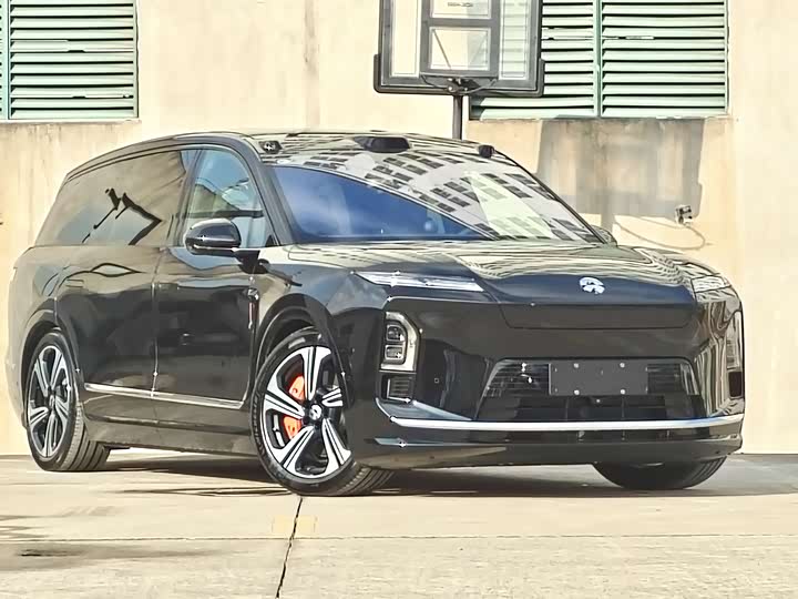 Фото 3 - Nio ES8