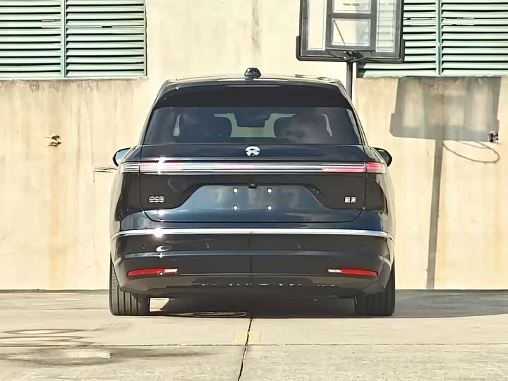 Фото 5 - Nio ES8