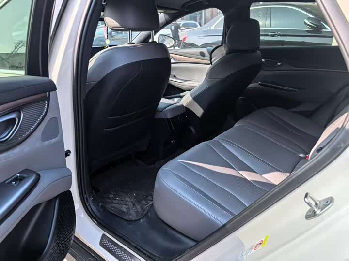 Фото 6 - BYD Seal