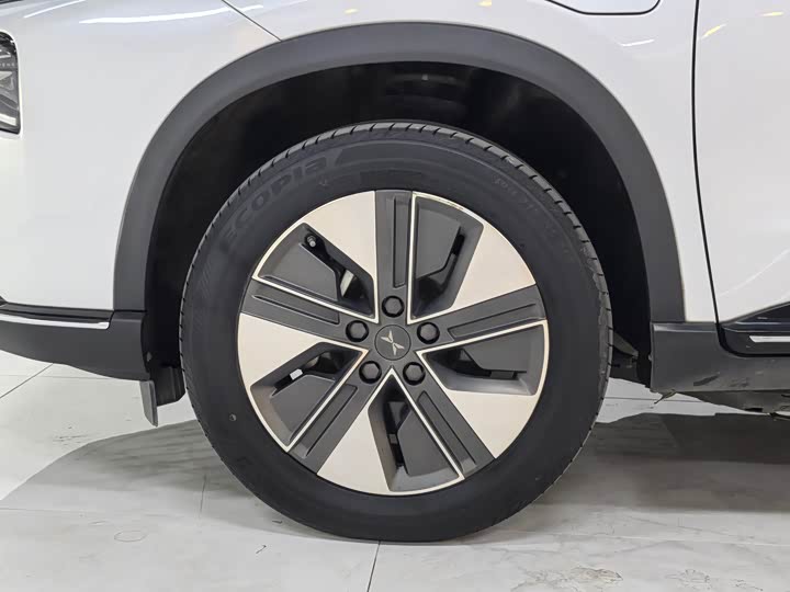 Фото 12 - XPeng G3