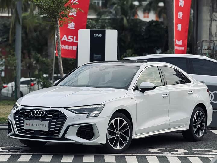 Фото 1 - Audi A3