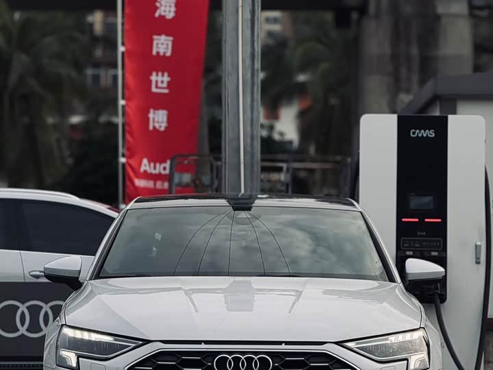 Фото 2 - Audi A3