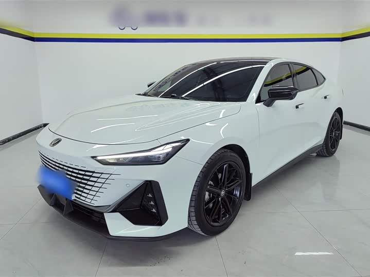 Фото 1 - Changan UNI-V