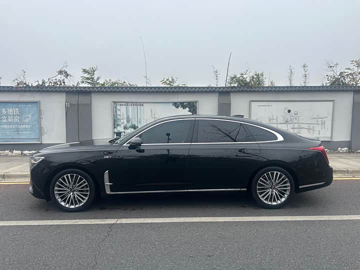 Фото 4 - Hongqi H9