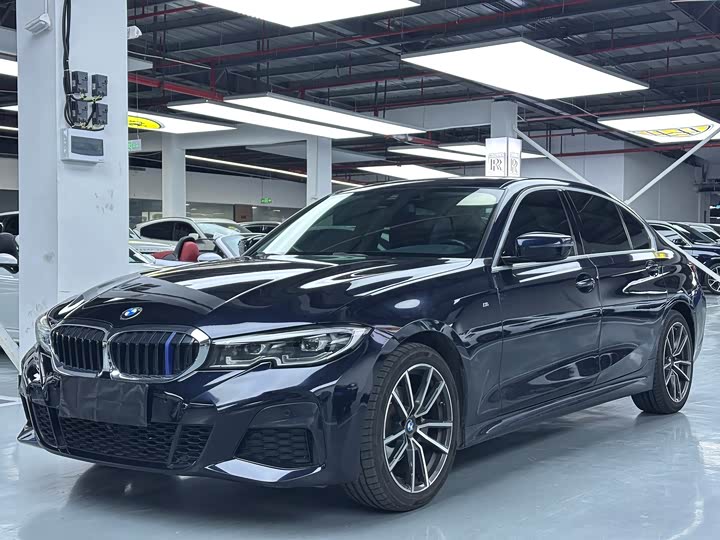 Фото 1 - BMW 3 Series