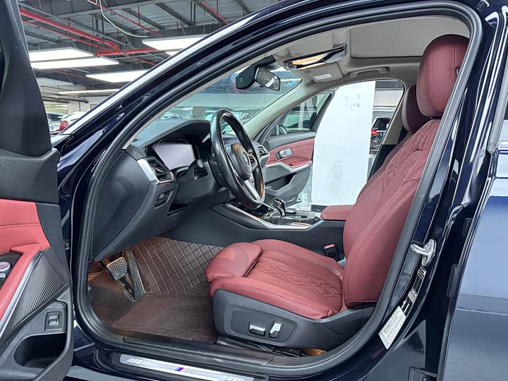 Фото 4 - BMW 3 Series