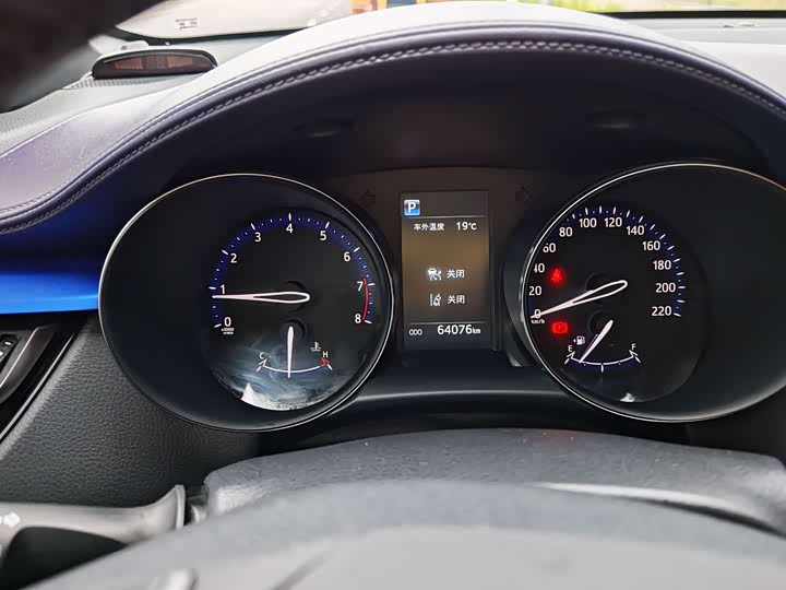 Фото 11 - Toyota Izoa