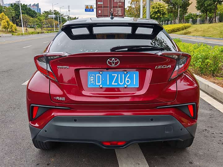 Фото 5 - Toyota Izoa