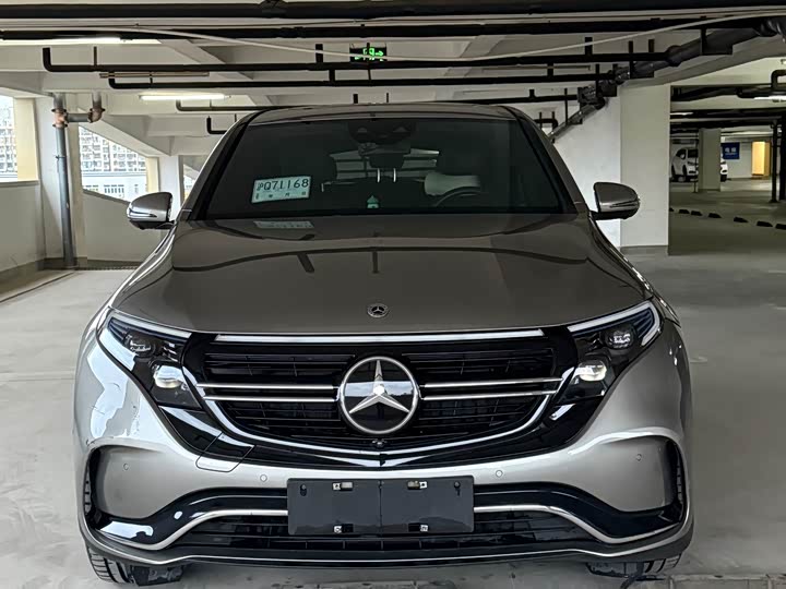 Фото 2 - Mercedes-Benz EQC