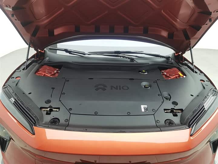 Фото 6 - Nio ET5