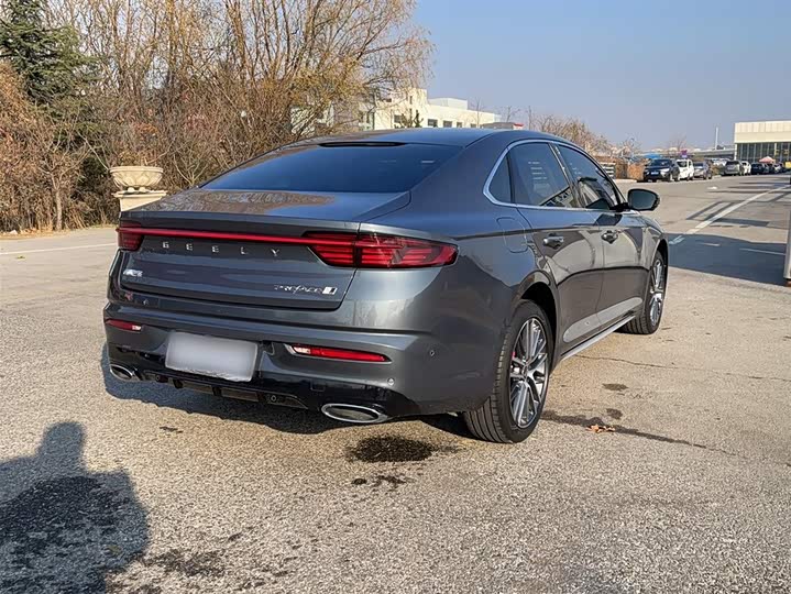 Фото 13 - Geely Preface