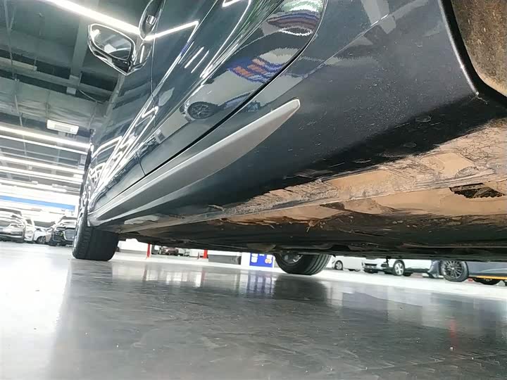 Фото 6 - Geely Preface