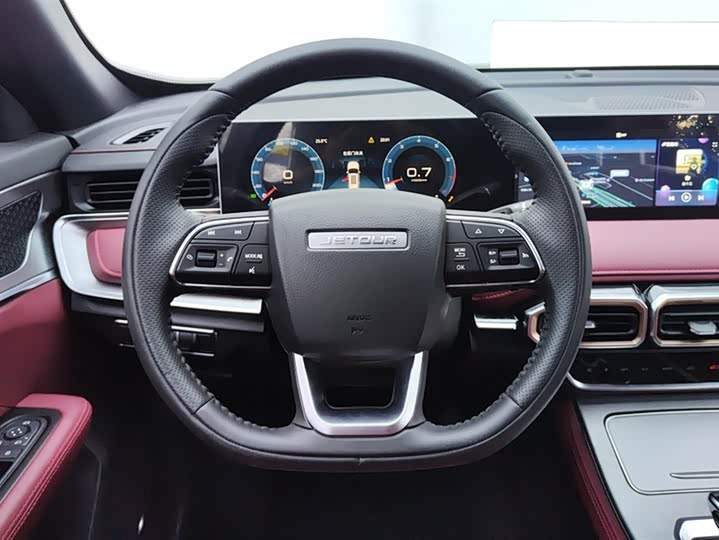 Фото 15 - Jetour X70 Plus