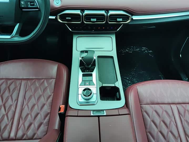 Фото 16 - Jetour X70 Plus