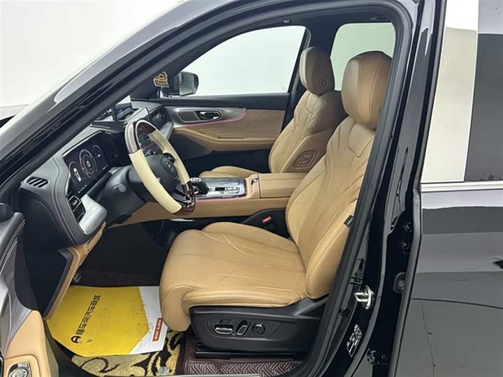 Фото 13 - GAC Trumpchi ES9