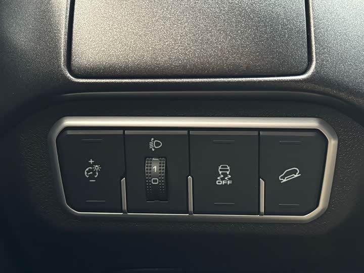 Фото 22 - Tank 300