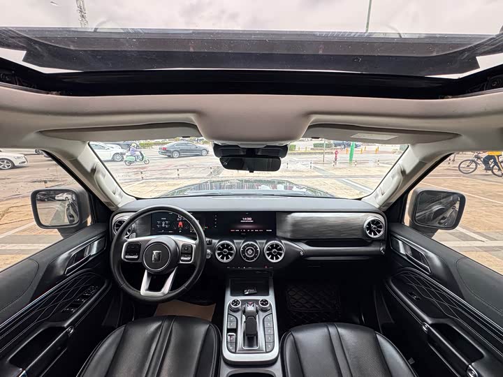 Фото 5 - Tank 300