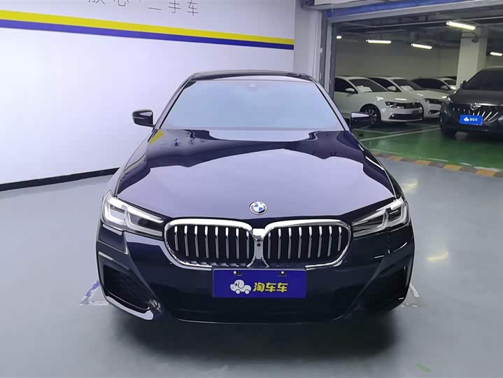 Фото 2 - BMW 5 Series