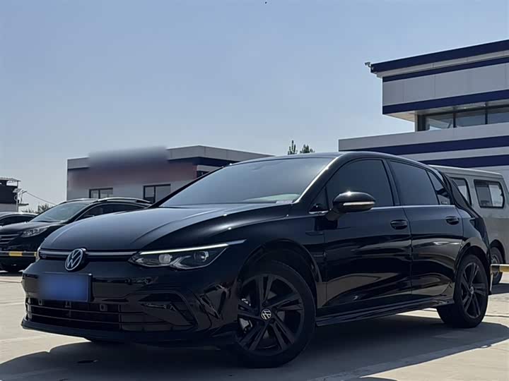 Фото 2 - Volkswagen Golf