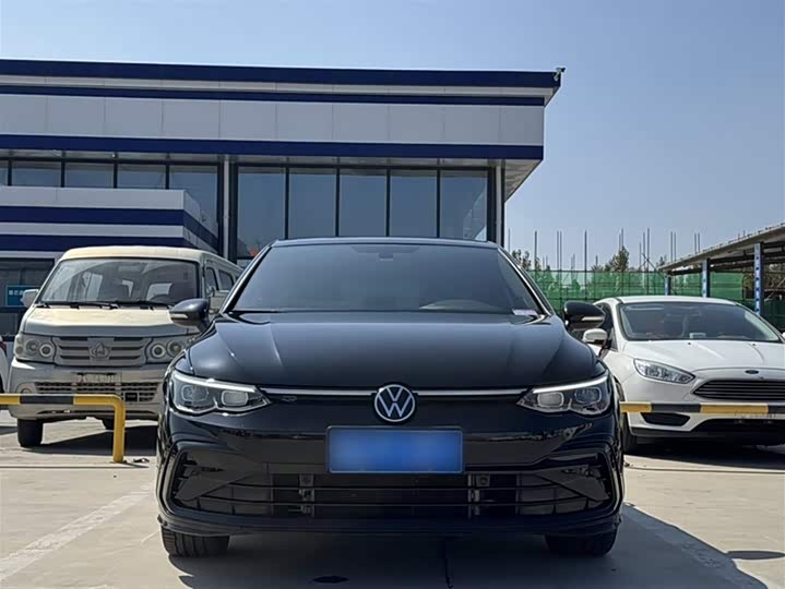 Фото 6 - Volkswagen Golf