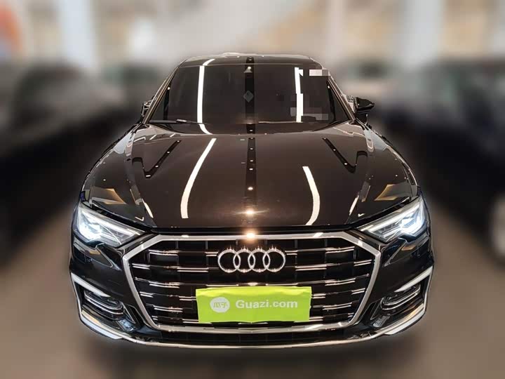 Фото 5 - Audi A6L