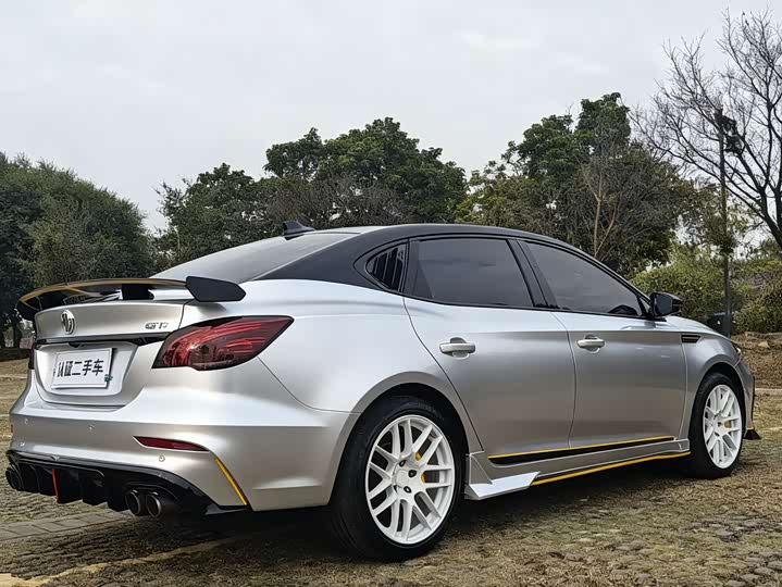 Фото 12 - MG Motor 6