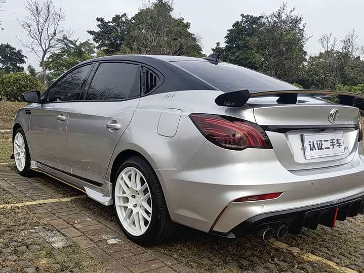 Фото 14 - MG Motor 6