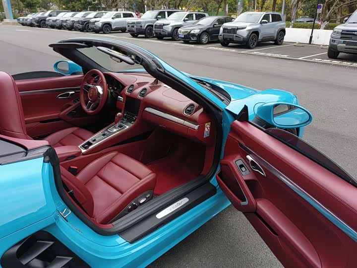 Фото 12 - Porsche 718