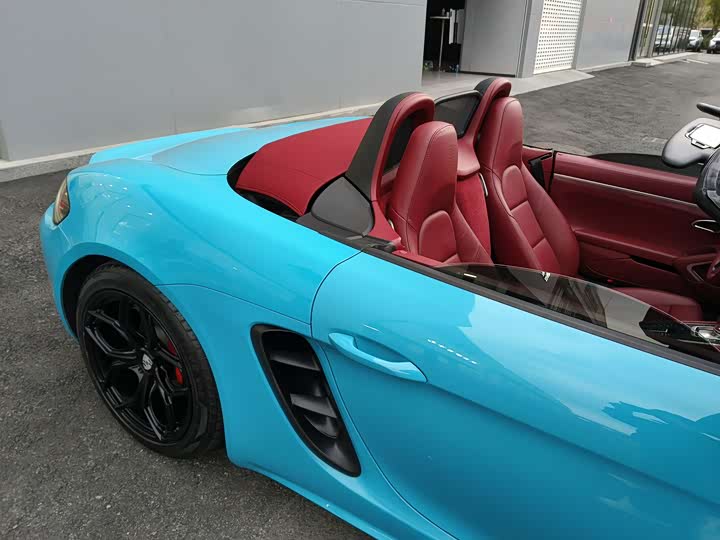 Фото 13 - Porsche 718