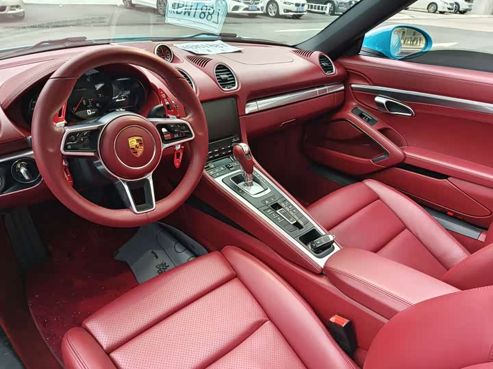 Фото 6 - Porsche 718