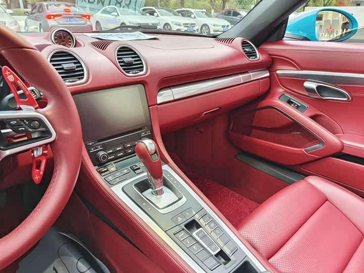 Фото 9 - Porsche 718