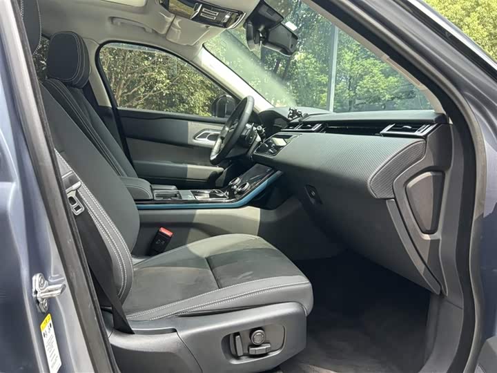 Фото 13 - Land Rover Range Rover Velar