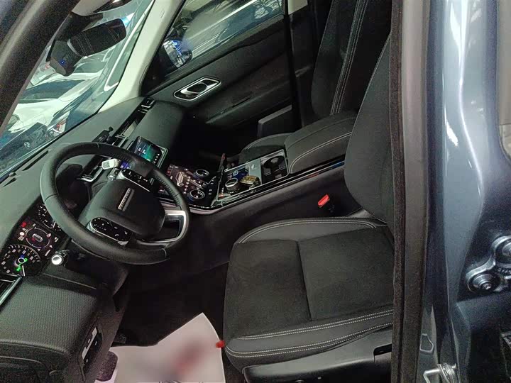 Фото 7 - Land Rover Range Rover Velar