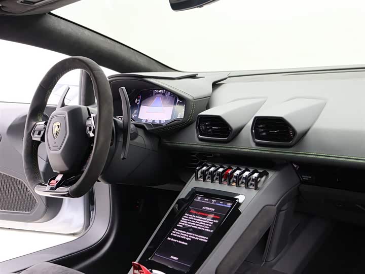 Фото 14 - Lamborghini Huracán